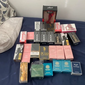 Parfymer i Malmö 1 för 200kr - Helt nya märkesparfymer sjukt bra kvalite du kommer bli chockad och för priset kan du inte hitta bättre. Köp många får du rabbat jag kan också leverera dem personligt var som helst för skåne för 50kr börja köp dina parfymer idag 🚨 