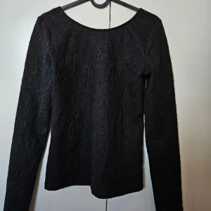 Tröja - Tröja frpn other stories  Svart, låg rygg Strolek 38