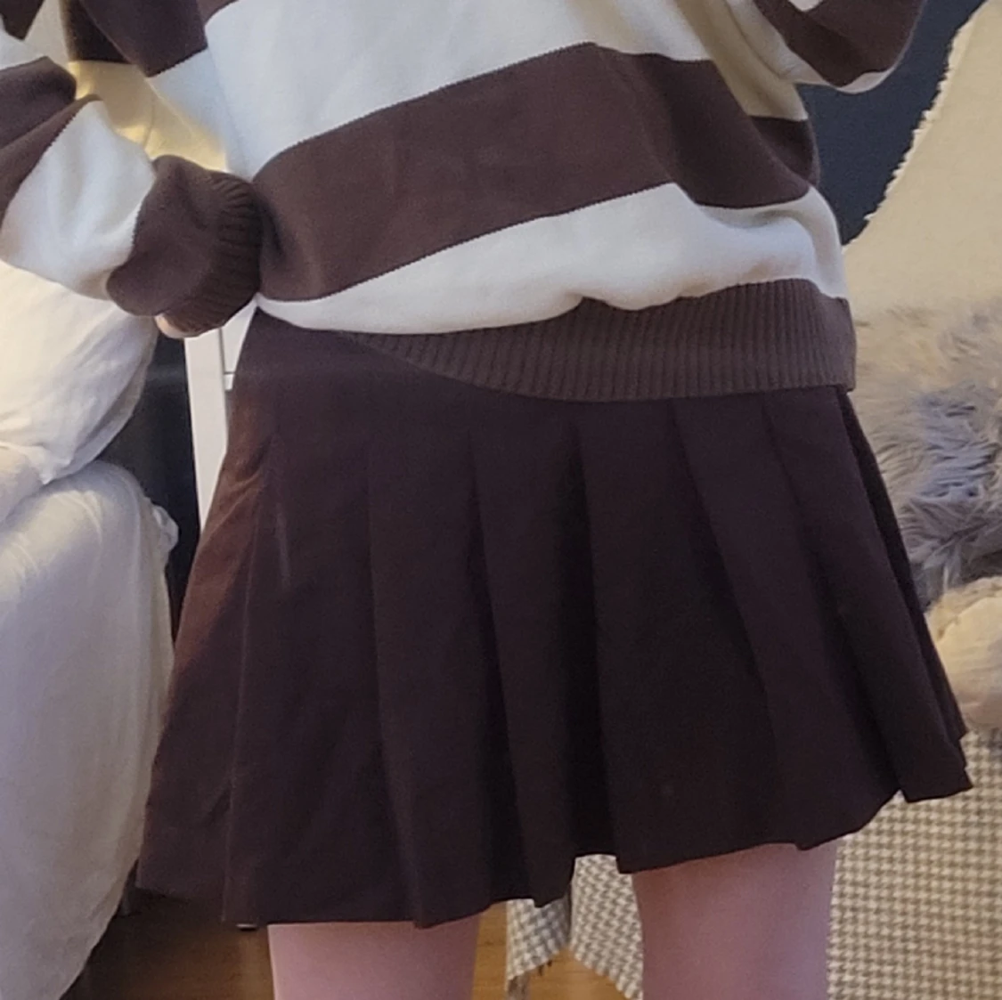 Högmidjad kjol - 90