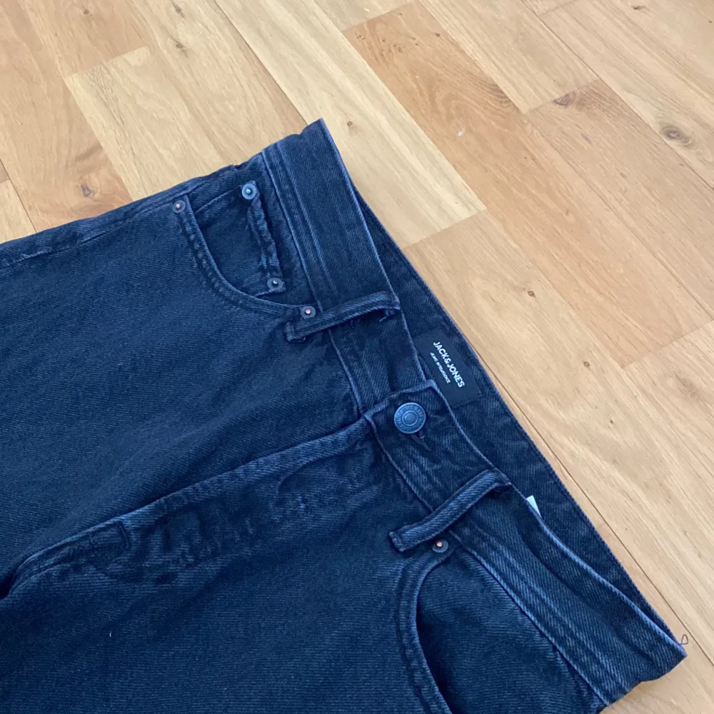 Snygga jeans från Jack and Jones! Pris kan diskuteras!. Jeans & Byxor.