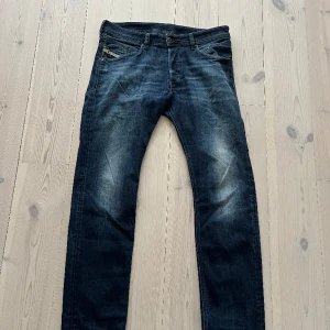 Diesel jeans  - Snygga jeans!! Bra skick. W:33 L:32