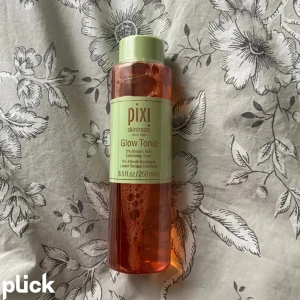 Pixi Toner - En helt ny oöppnad toner från Pixi som jag säljer åt min mamma eftersom hon råkat köpa två stycken. 🩷 pris diskuterbart