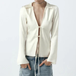 Topp zara - Så fin topp från zara som endast är testad 🩷🩷