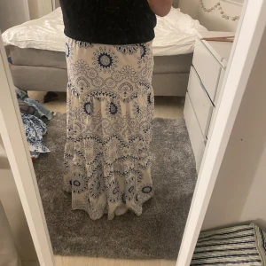 Långkjol - Perfekt till sommaren!!  Läs min bio i profilen 🙏