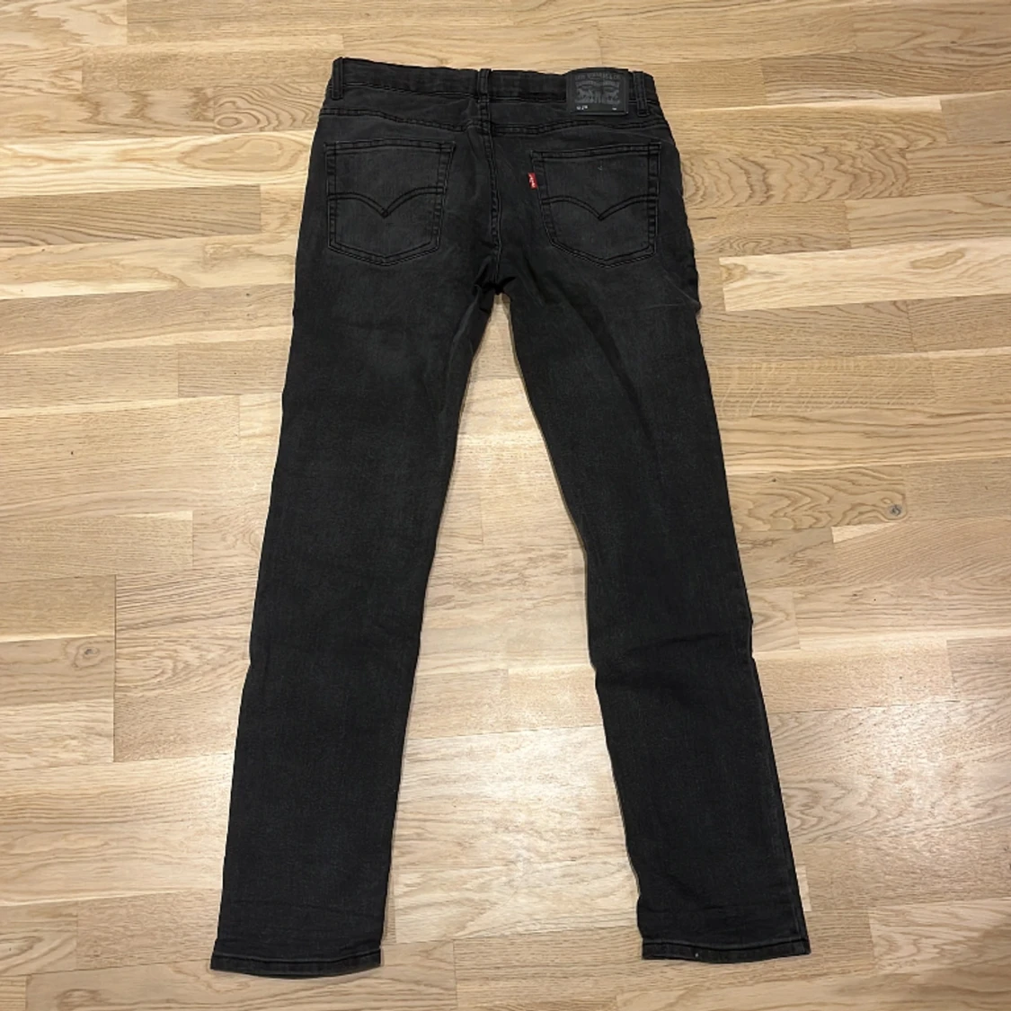 Levis jeans Mörkgrå - 90