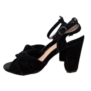 Klackskor - Bra skick Storlek 38