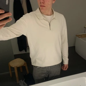 Half zip  - Half zip i mycket bra skick! 