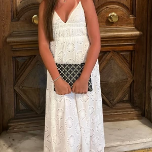 INTRESSEKOLL - Använd 3 ggr. Köpt för 500. Säljer för 350kr❤️ storlek XS/S 