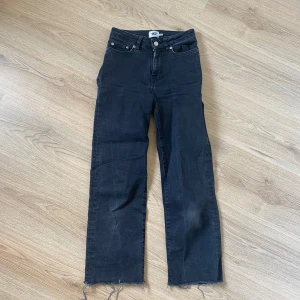 Raka Jeans - Mycket bra skick!