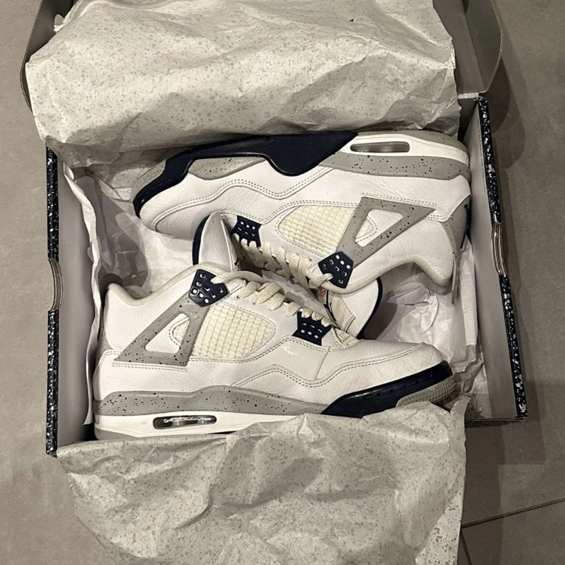 Jordan 4 midnight navy - 90