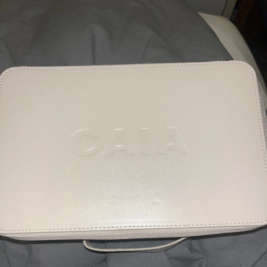 Caia ’perfect travel’ bag