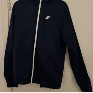 Nike dress - Använt ca 5-6 gånger nyskick