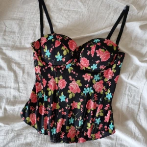 Blommig korsett bustier  - Korsett topp, oanvänd, utagbara inlägg. Storlek 38, passar b-c kupa 