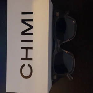 Chimis 04 - Säljer mina snygga chimis, använda under sommaren men inte mer. 9/10 skick, lådor och certifikat ingår. Vill bara bli av med dom.