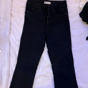Bootcut jeans - Bootcut jeans i mycket fint skick!