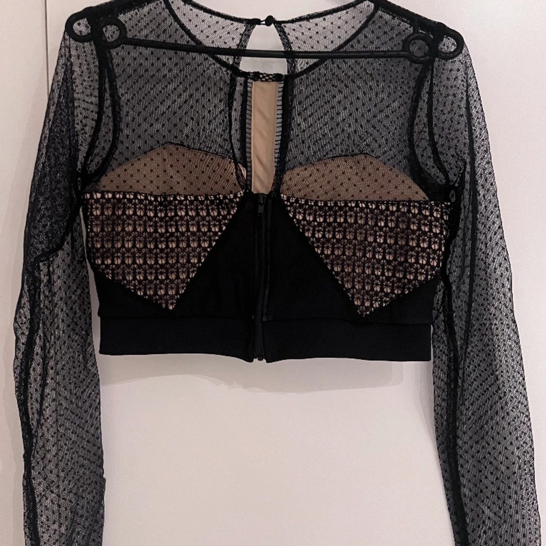 Kort tipp med genomskinlig nät armar - 90