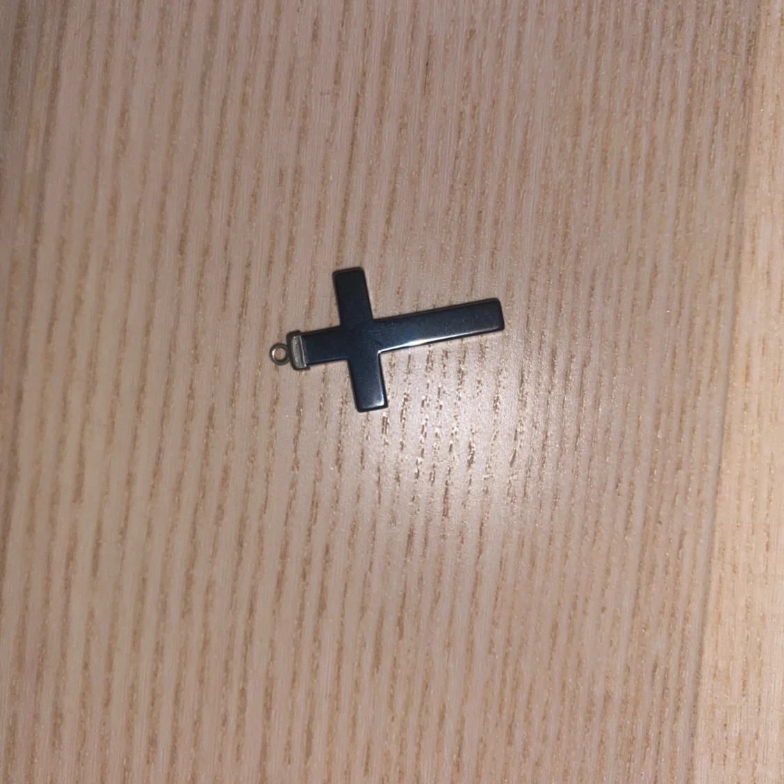 Hematit kors hänge - 91