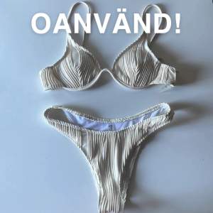 supersöt bikini ALDRIG ANVÄND med ”skyddslapp” kvar🌸 jättebra kvalitet !! med järnknäppe i ryggen  Den är i storlek S men eftersom den har JUSTERBARA band kan den passa fler storlekar ! Pris kan disskuteras🌸