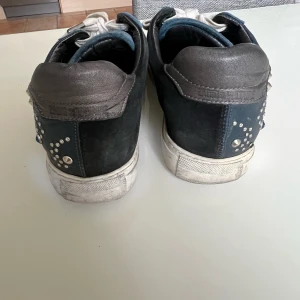 Zadig sneakers - Säljer dessa fina Zadig sneakers i strl 39💕