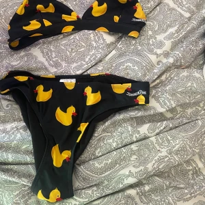 Bikini - Ank bikini köpte för ca 220kr 2022 från blount & pool. Aldrig använd endast testad 