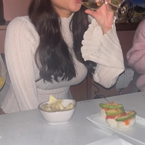 Tröja - Säljer den här jätte fina tröja ❤️ har använt en gång😍