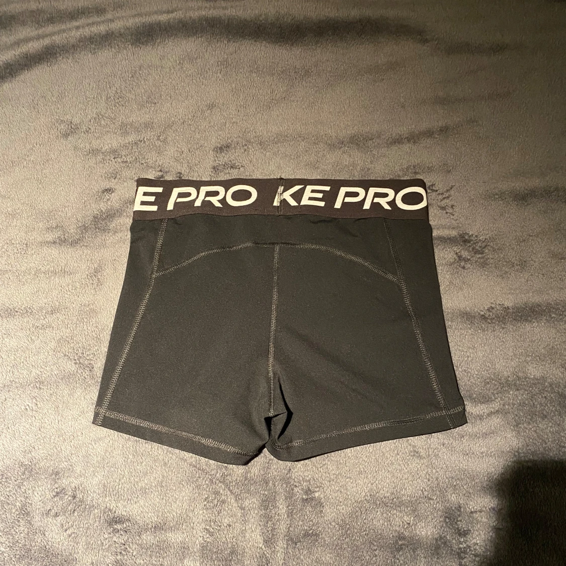 Nike pro shorts - 90