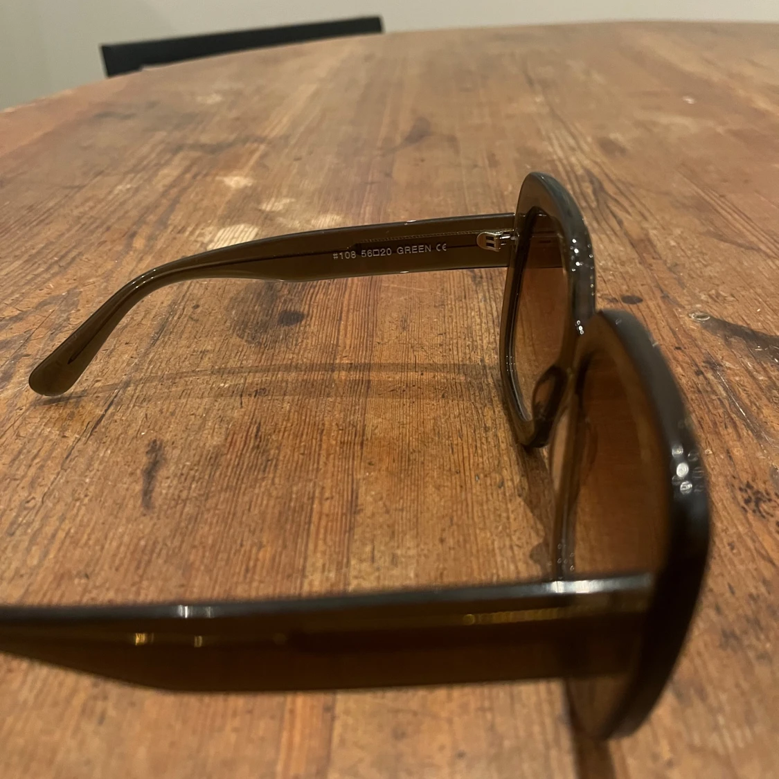 Chimi solglasögon  - 90