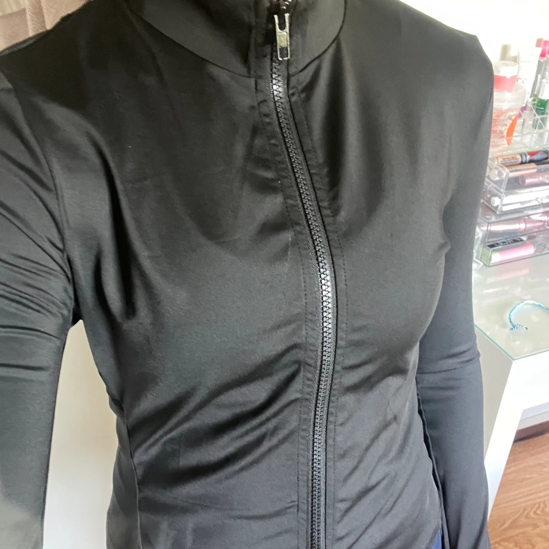 Svart träningskofta  - 92