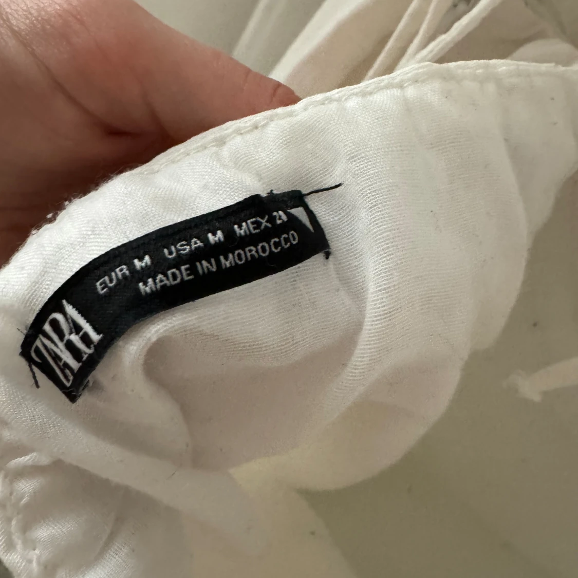 Öppen rygg studentklänning  - 91