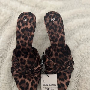 Leopard klackar zara *slutsålda* - Helt nya slutsålda på zara.