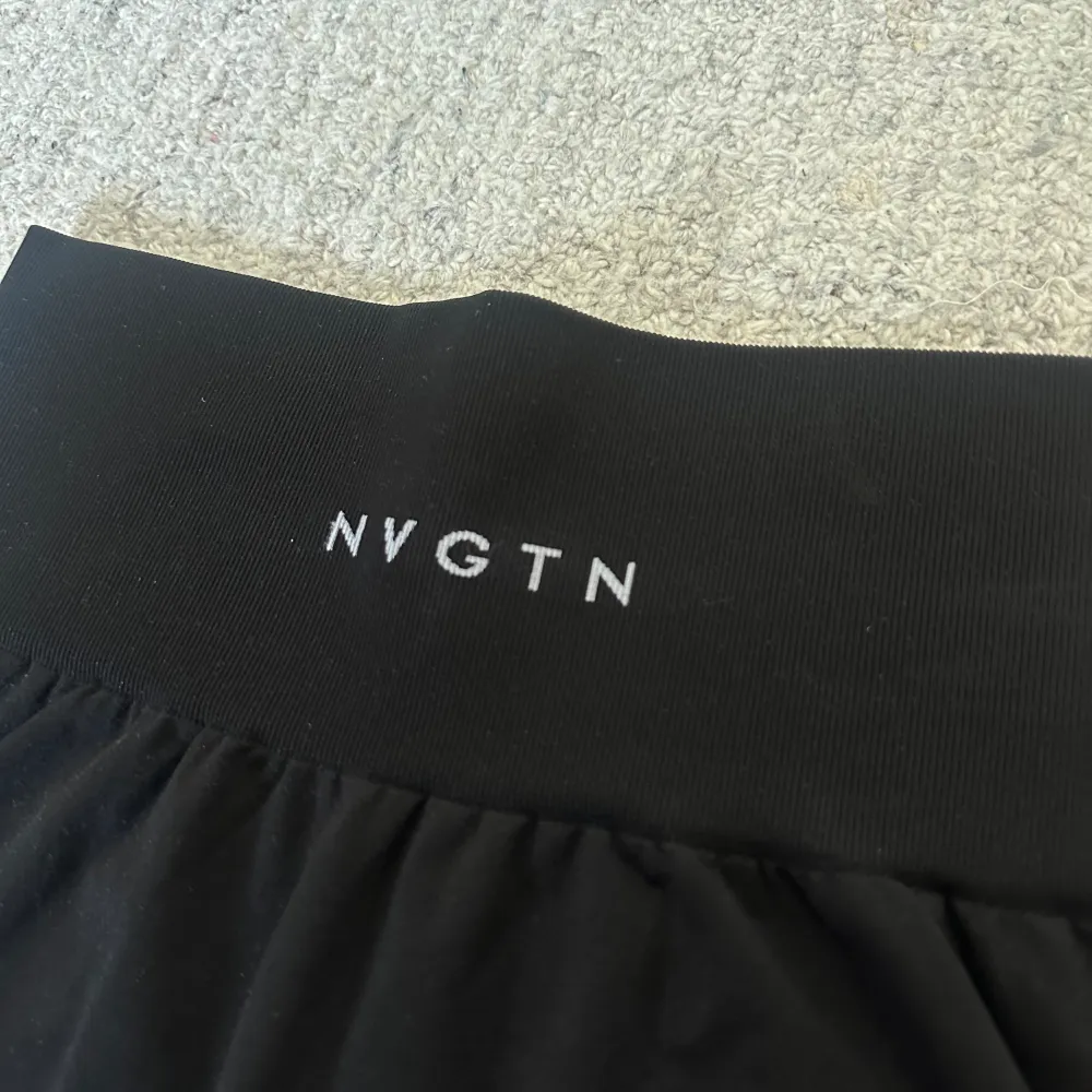 NVGTN Solid seamless leggings. Endast provade. Nypris 619kr+frakt . Sport & träning.
