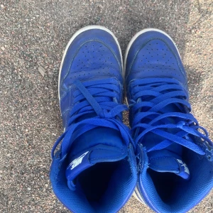 blå jordans - storlek 39, Går att tvätta!