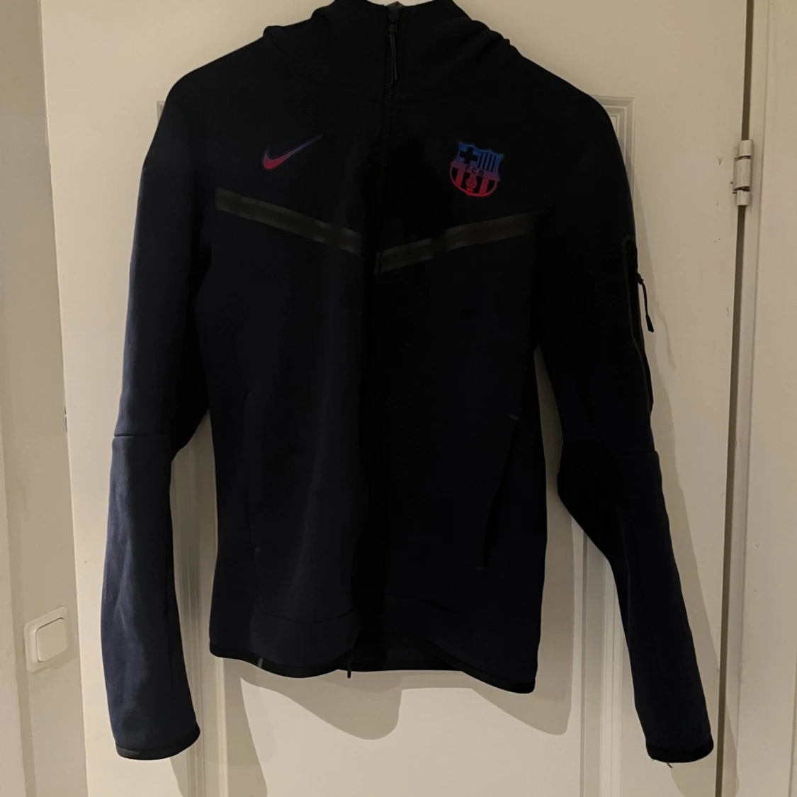 Nike tech barcelona  - 90