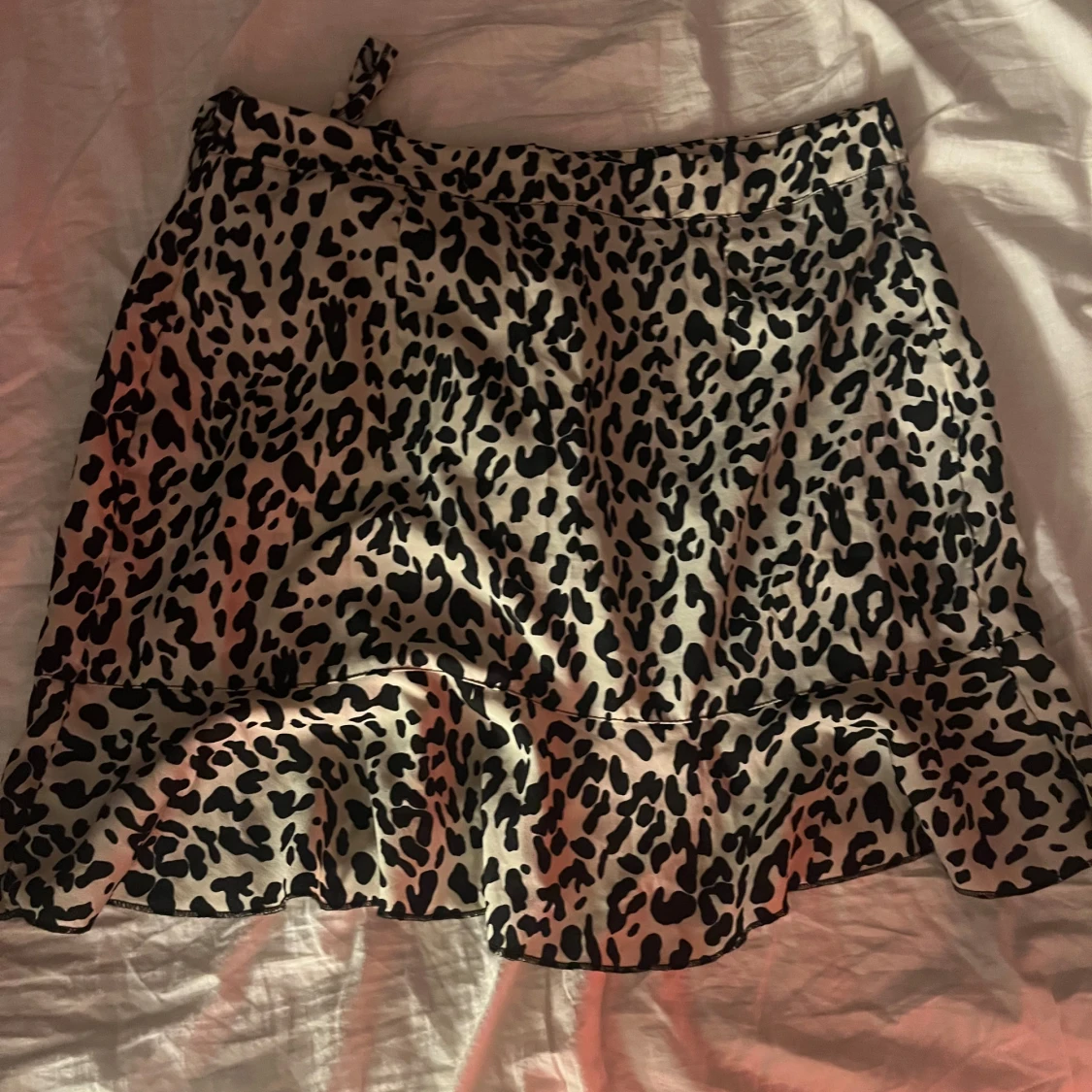 Leopardmönstrad omlott kjol - 90