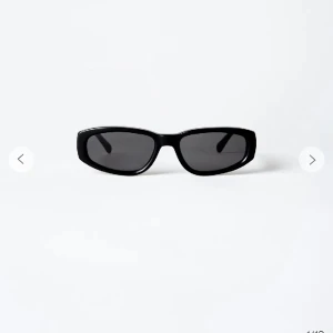 Chimi 09 black - Säljer dessa och ett par till från Chimi då de inte riktigt var min stil. Glömde lämna tillbaka dem Nypris 1250kr