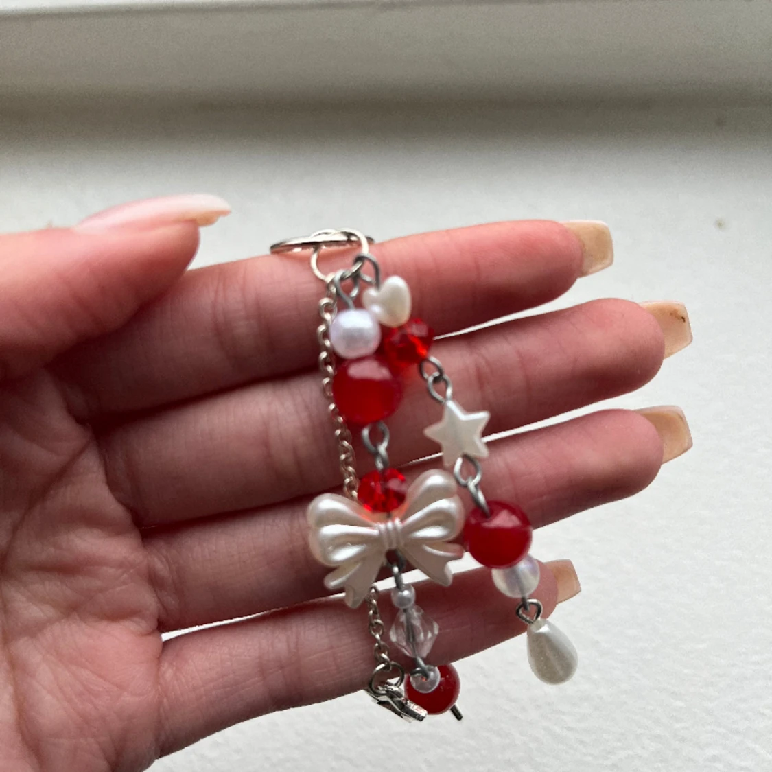 röd nyckelring  - 90