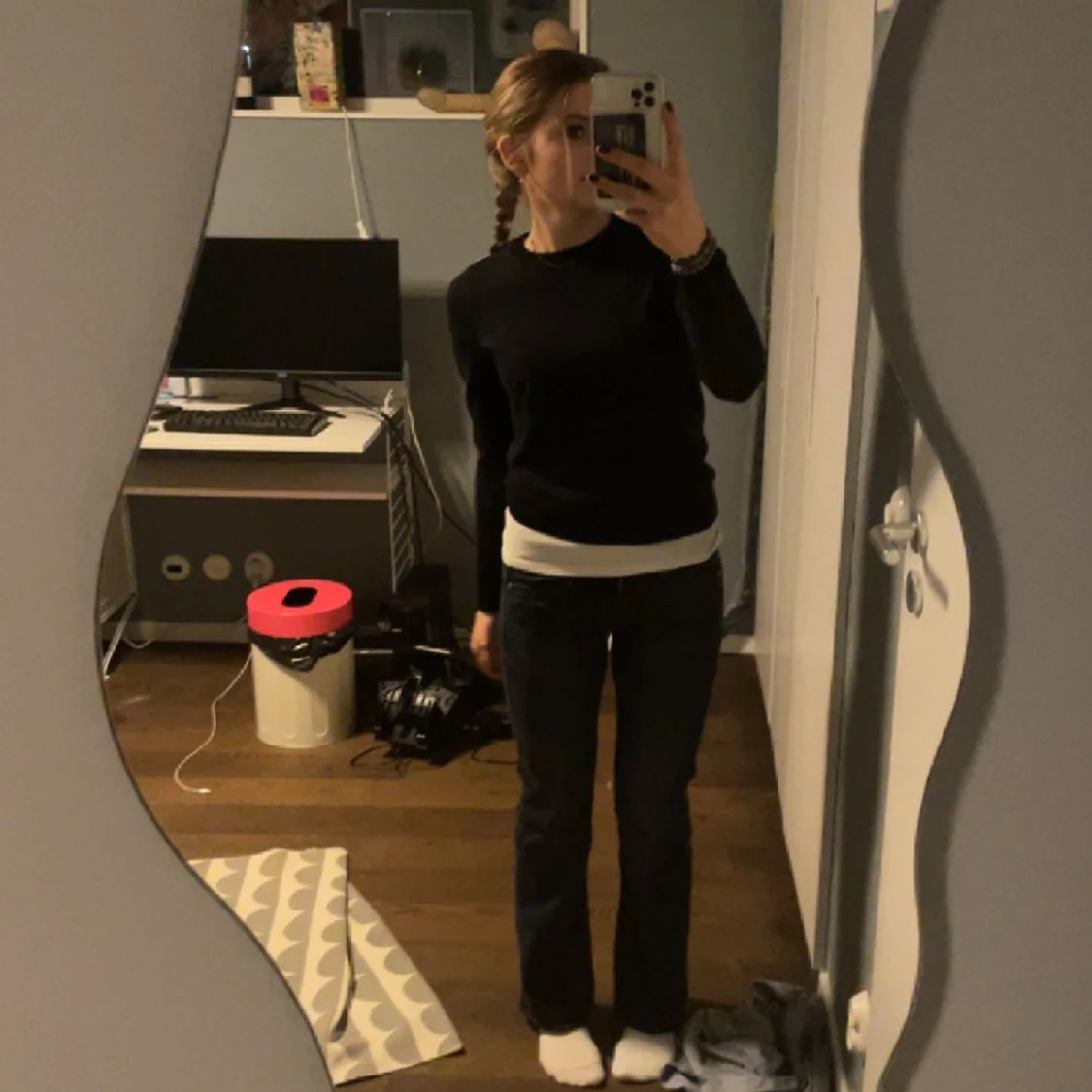 Snygga lågmidjade jeans! - 90