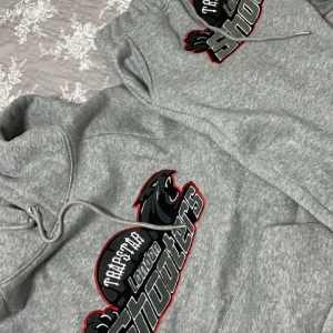 Trapstar dress shooter - Säljs på grund av att för liten