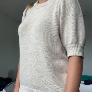 Part Two Copenhagen stickad trekvartärmströja - Jättebra skick. Storlek M men passar även mig som brukar ha S.