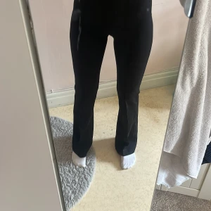 kostymbyxor - Kostymbyxor