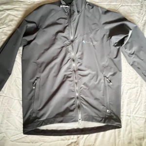 Klättermusen mithril , ( M)  - Helt ny , skriv dm så snackar vi 