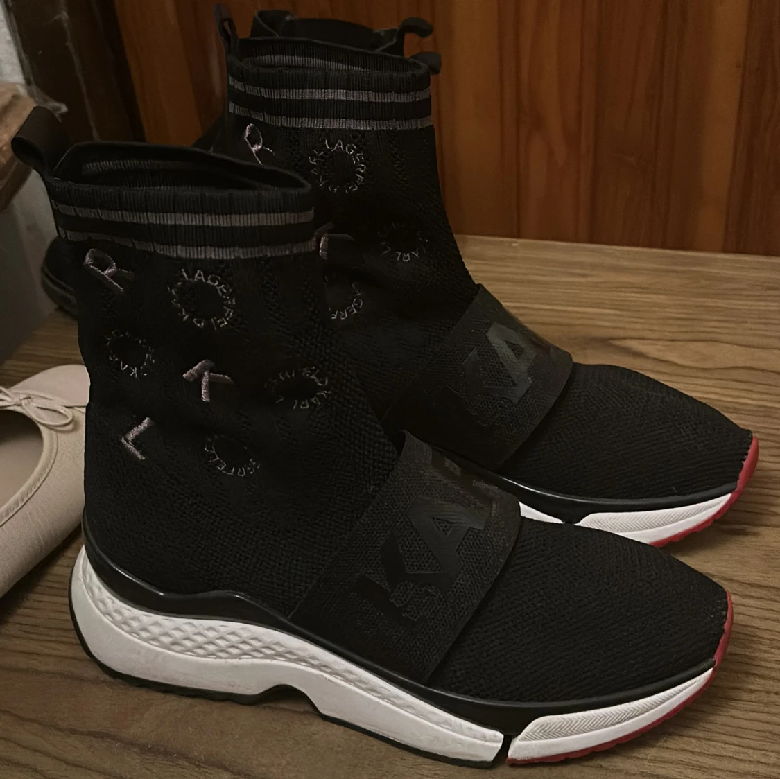 Karl Lagerfeld skor - 90