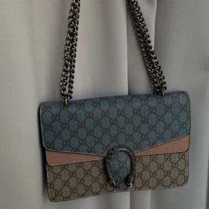 G Väska - Oandvänd väska som passar perfekt till vardag som fest🥳