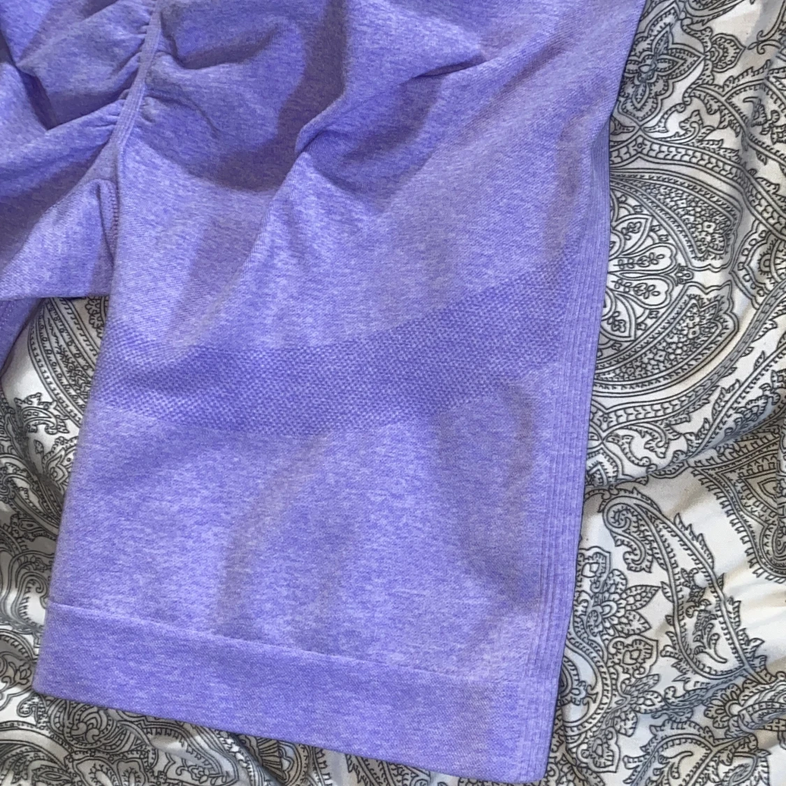 Tränings scrunch shorts  - 91