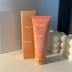 Caia face scrub - Helt oanvänd! Säljer för köpte fel produkt💗