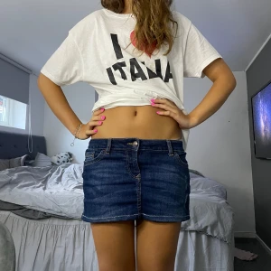 lågmidjad kjol - superfin lågmidjad jeanskjol🥰🥰