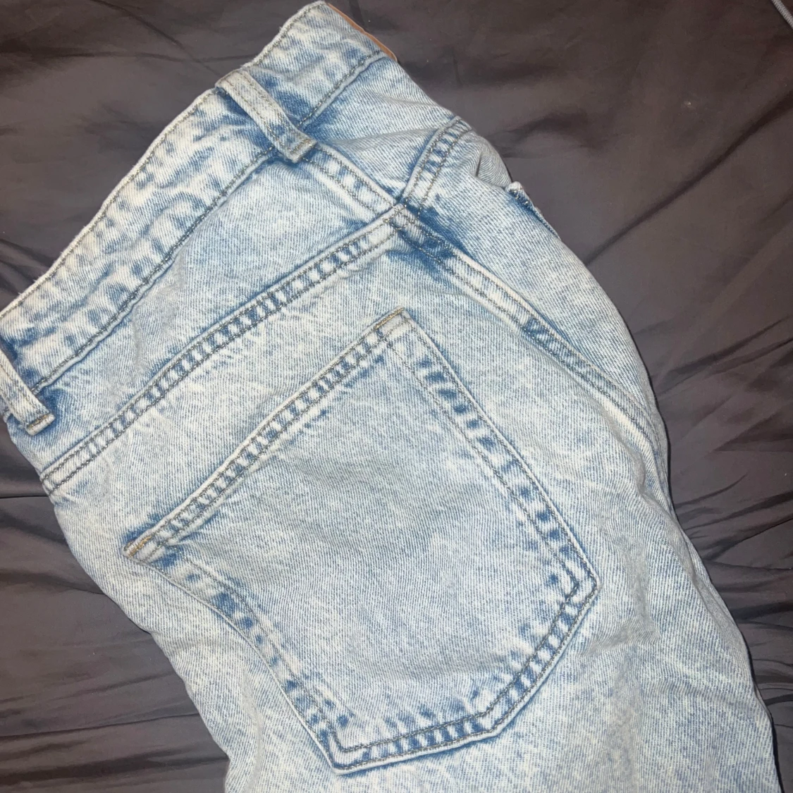 Ljusblåa jeans  - 90