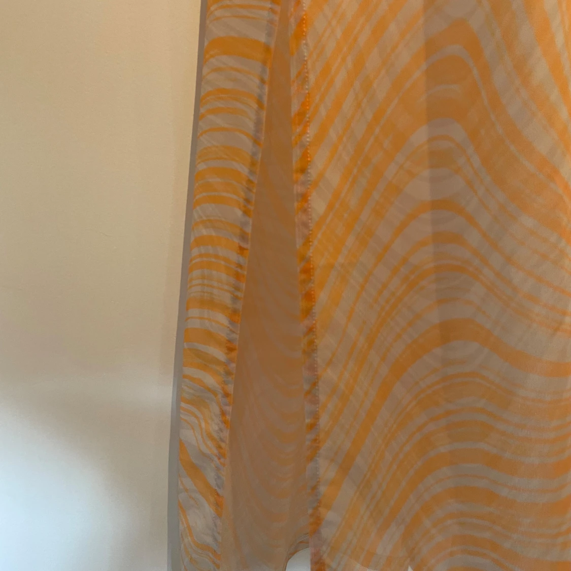 Mönstrad klänning  - 90