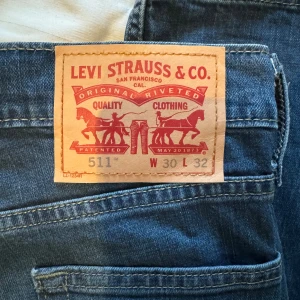Levi’s Jeans - Säljer min brorsas Levi’s jeans 511 samt 514. Bra skick och storlek är W30 L32. 100kr + frakt!