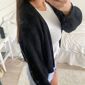 Bikbok kofta - Mysig kofta från bikbok i stl XL aldrig använd typ